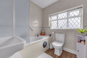 Photo 25- click for photo gallery